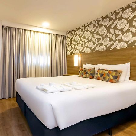 Mercure Curitiba 7 De Setembro Bagian luar foto
