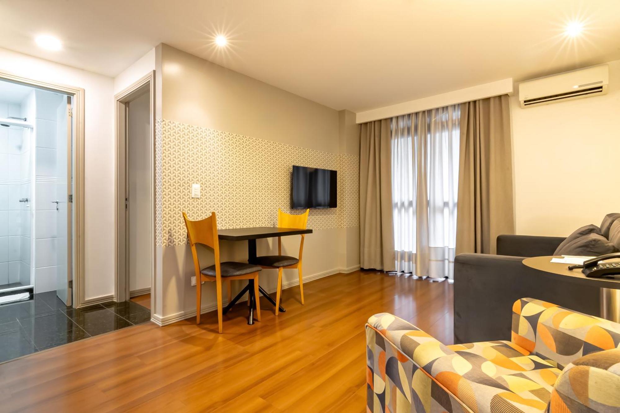 Mercure Curitiba 7 De Setembro Bagian luar foto